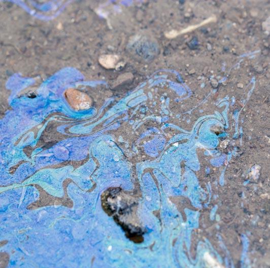 Oil spillage in ocean